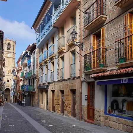 Nagusi - Basque Getaria